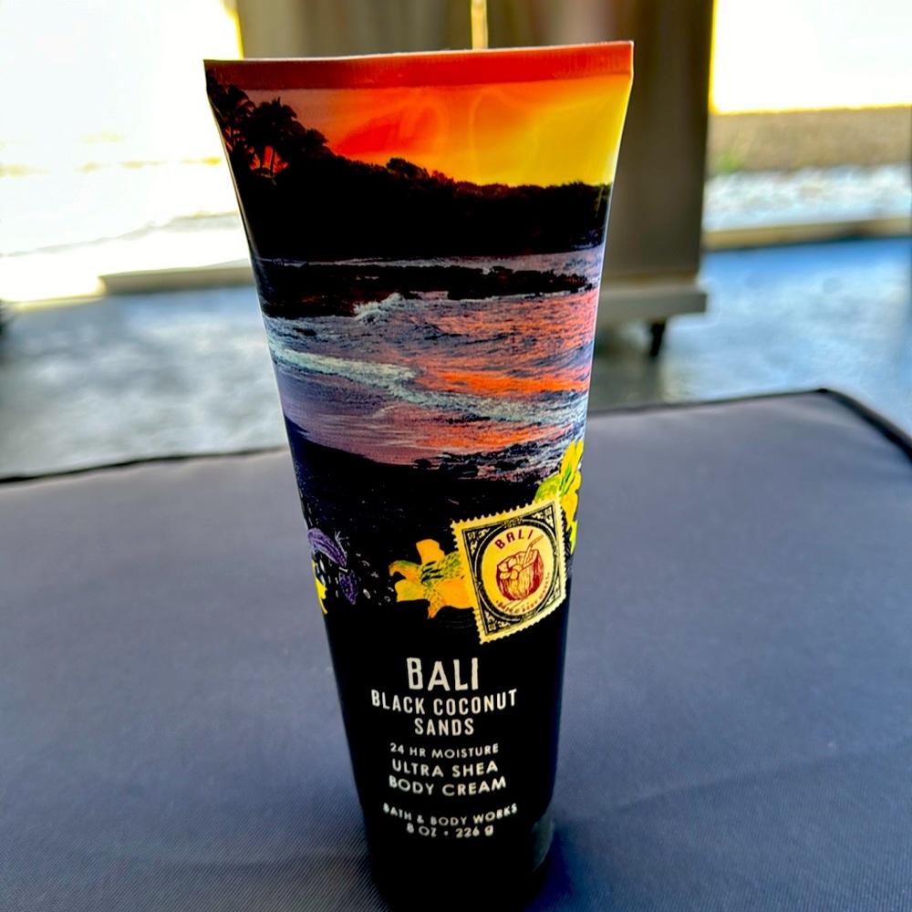 Bath & Body Works Bali Black Coconut Sands Ultra Shea Body Cream